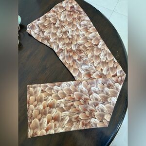Feather print pants